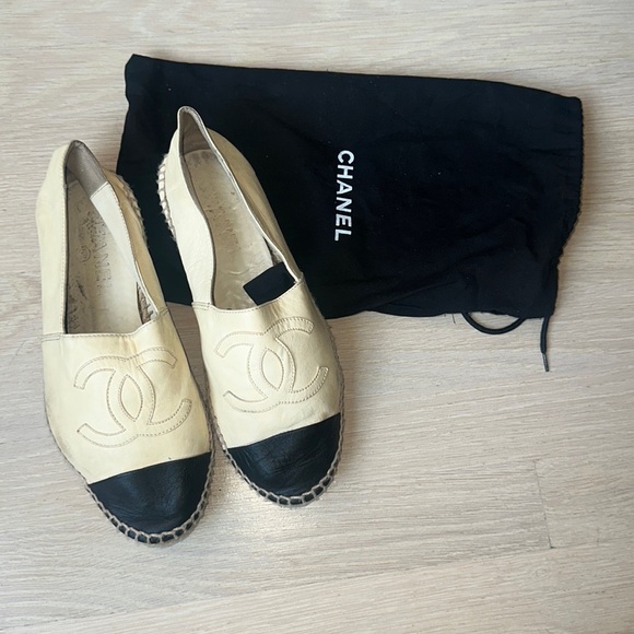 Chanel espadrilles - Picture 1 of 5